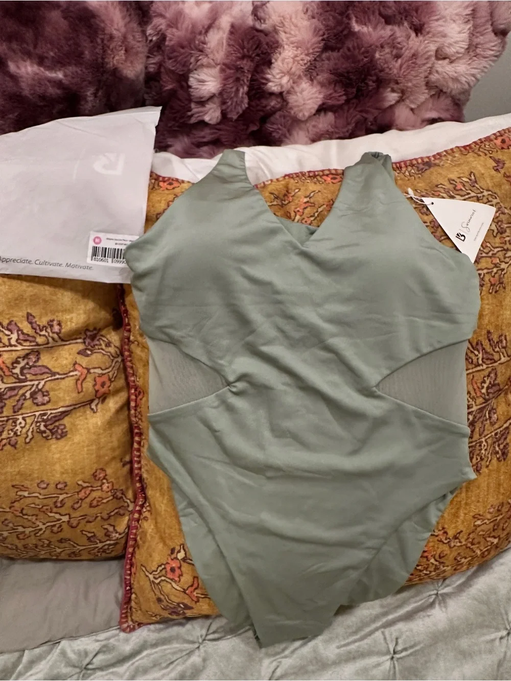 NWT BuffBunny Vitamin Sea Mojito one piece swimsuit sz M